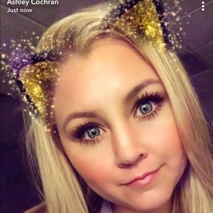 Meet your Posher, Ashley